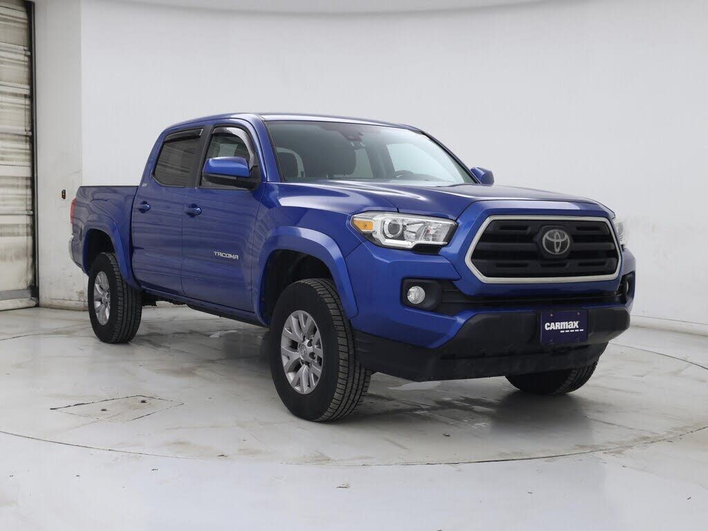 2018 Toyota Tacoma SR5 V6 Double Cab 4WD