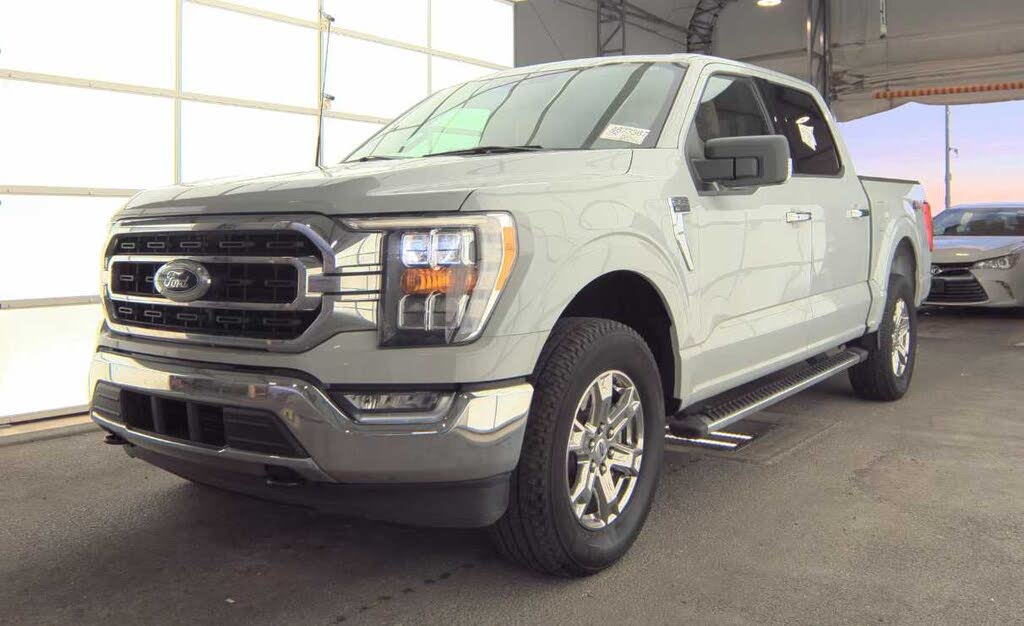 2023 Ford F-150 XLT SuperCrew 4WD