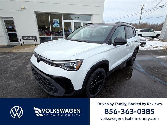 2026 Volkswagen Taos SE Black 4Motion