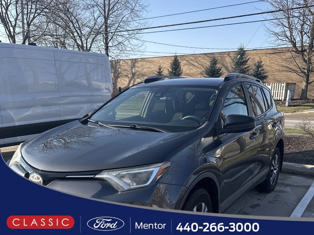 2017 Toyota RAV4 LE AWD