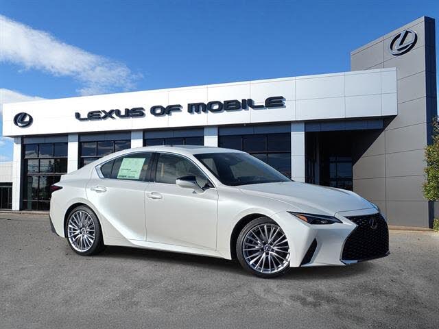 2025 Lexus IS 300 RWD