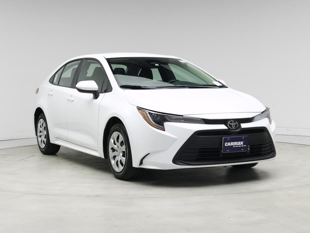 2026 Toyota Corolla LE FWD