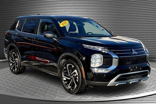 2022 Mitsubishi Outlander SE FWD