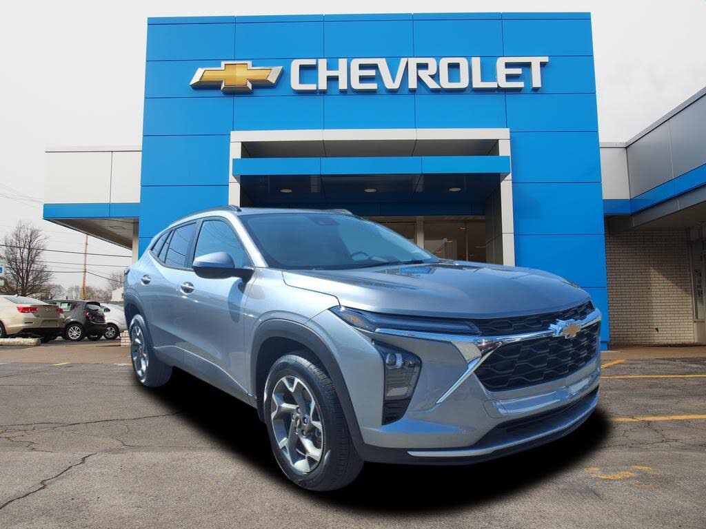 2025 Chevrolet Trax LT FWD