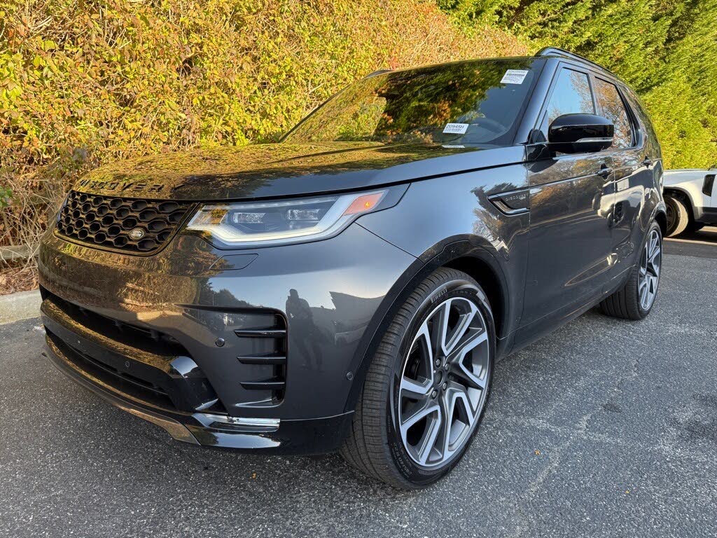 2025 Land Rover Discovery P360 Dynamic SE AWD