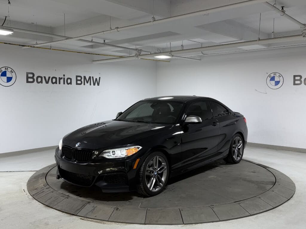 BMW 2 Series M235i xDrive Coupe AWD 2016