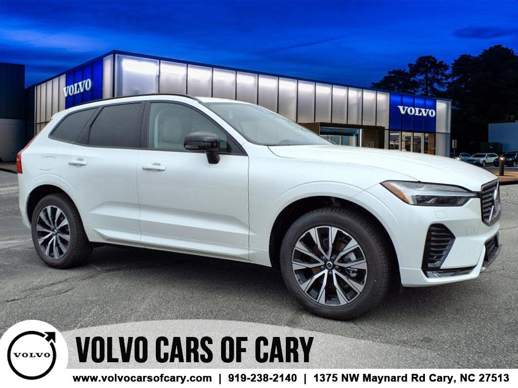 2025 Volvo XC60 B5 Core Dark Theme AWD