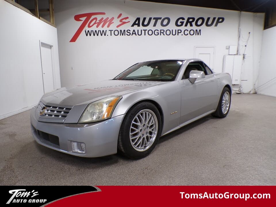 2004 Cadillac XLR RWD