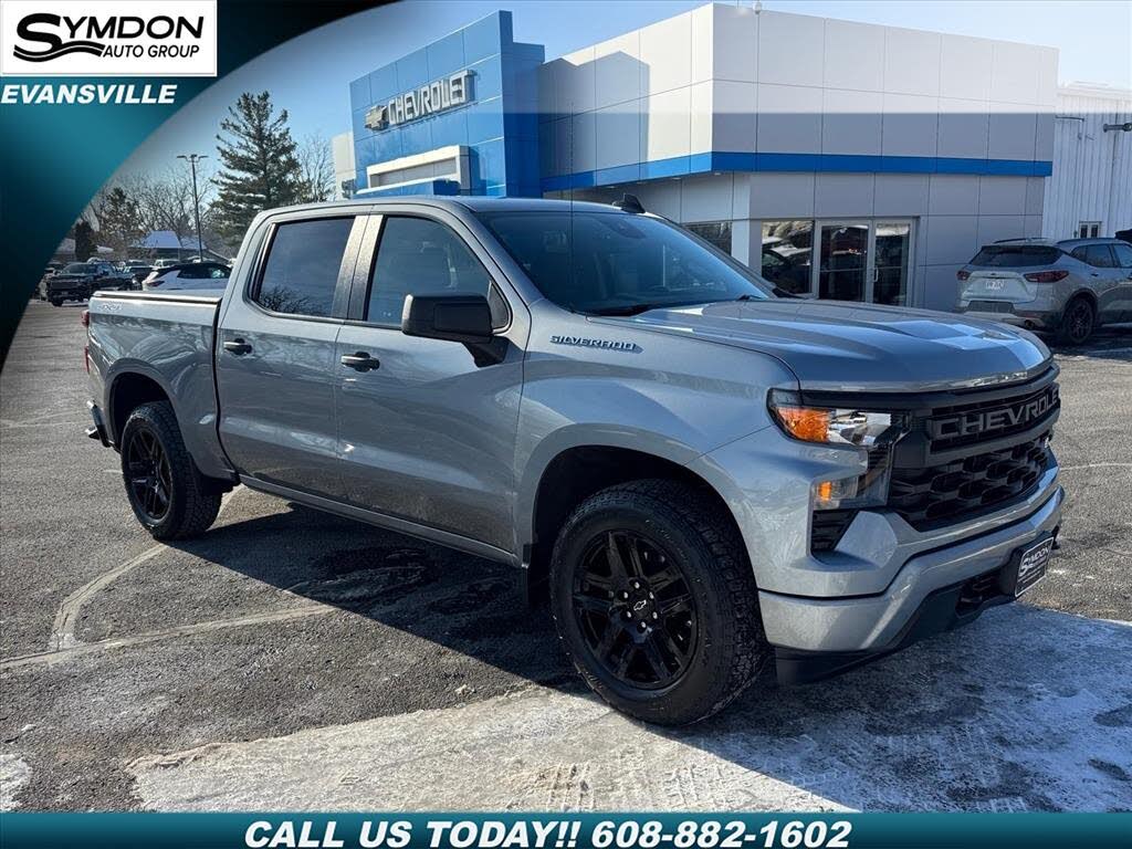 2024 Chevrolet Silverado 1500 Custom Crew Cab 4WD