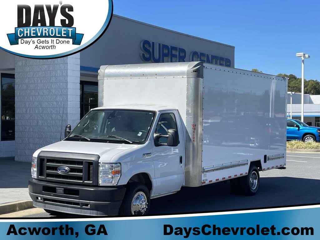 2024 Ford E-Series Chassis E-350 SD Cutaway SB RWD