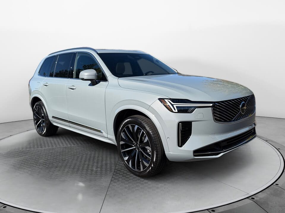 2026 Volvo XC90 B6 Plus 7-Passenger AWD