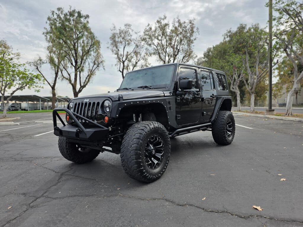 2013 Jeep Wrangler Unlimited Sport 4WD