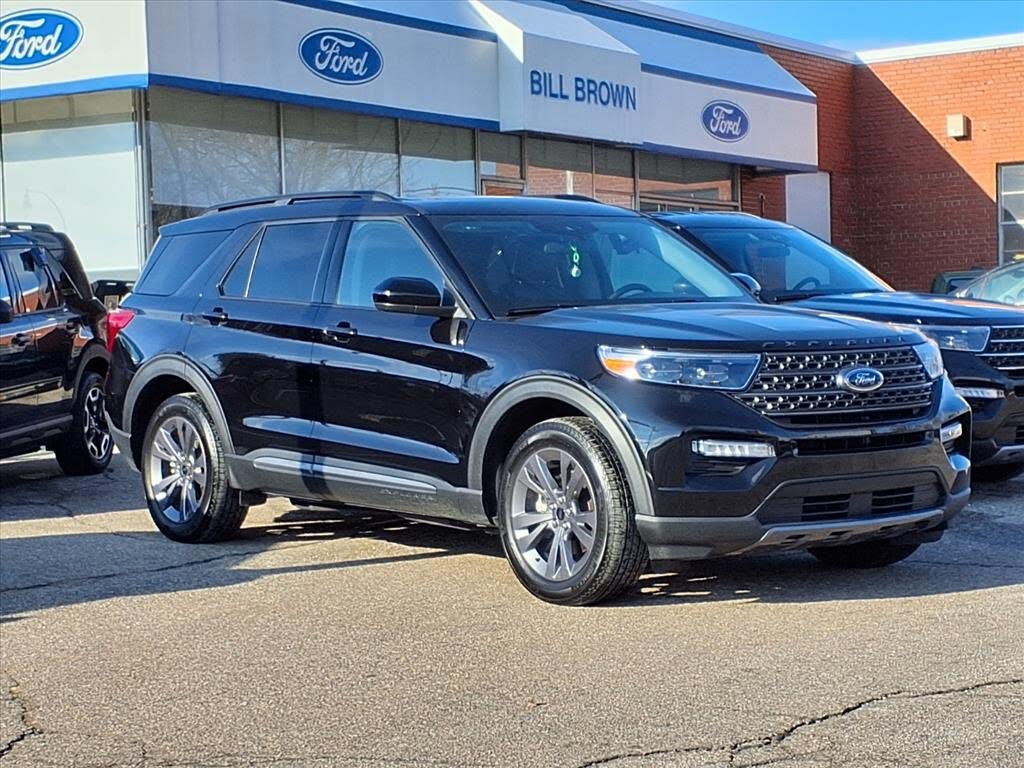 2023 Ford Explorer XLT AWD