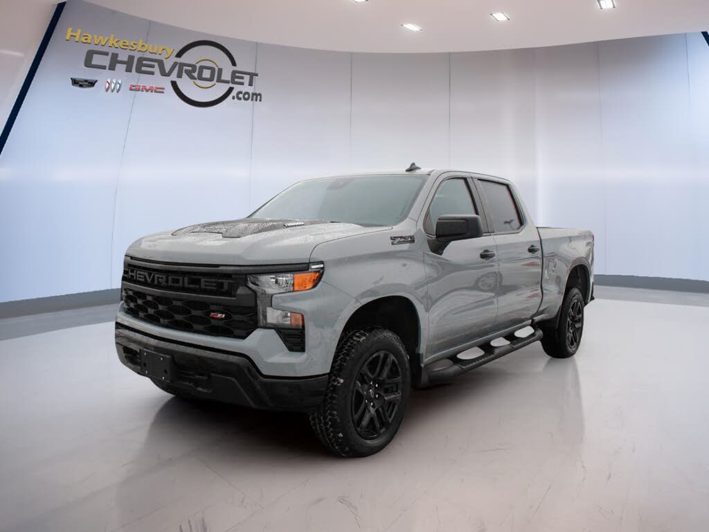 2025 Chevrolet Silverado 1500 Custom Trail Boss Crew Cab 4WD