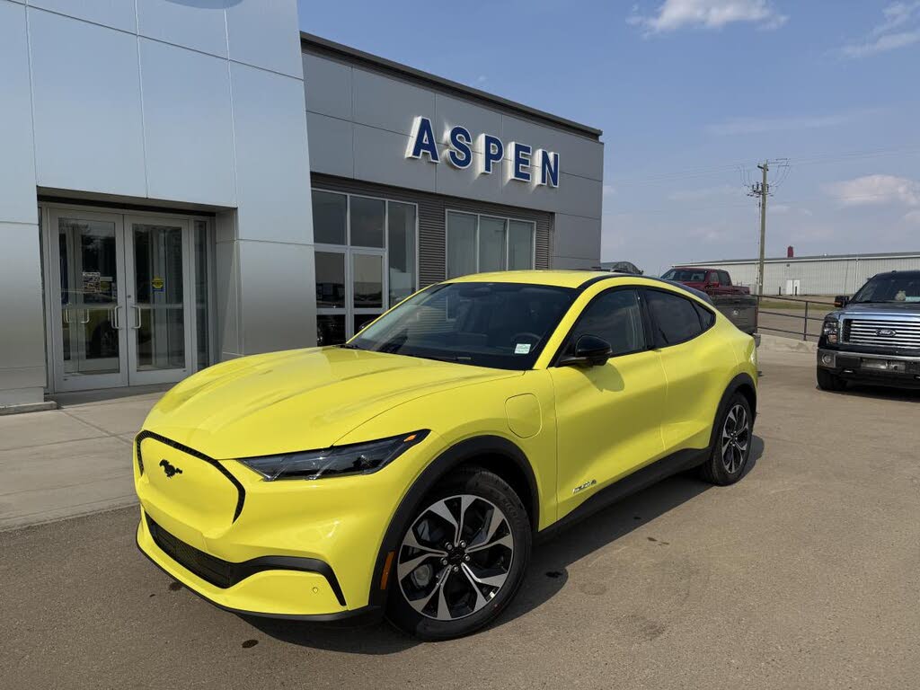 2025 Ford Mustang Mach-E Select AWD