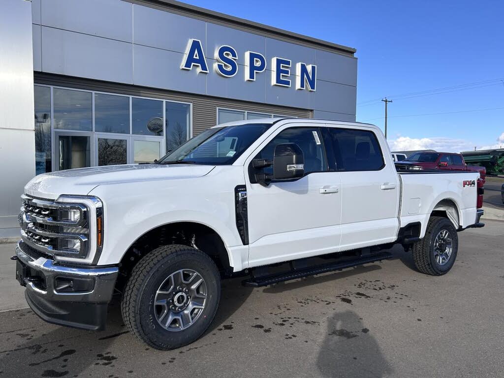 2026 Ford F-350 Super Duty Lariat Crew Cab 4WD
