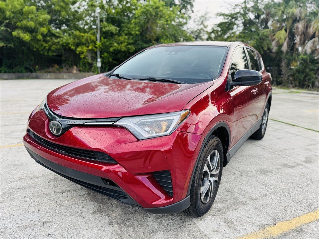 2018 Toyota RAV4 LE AWD