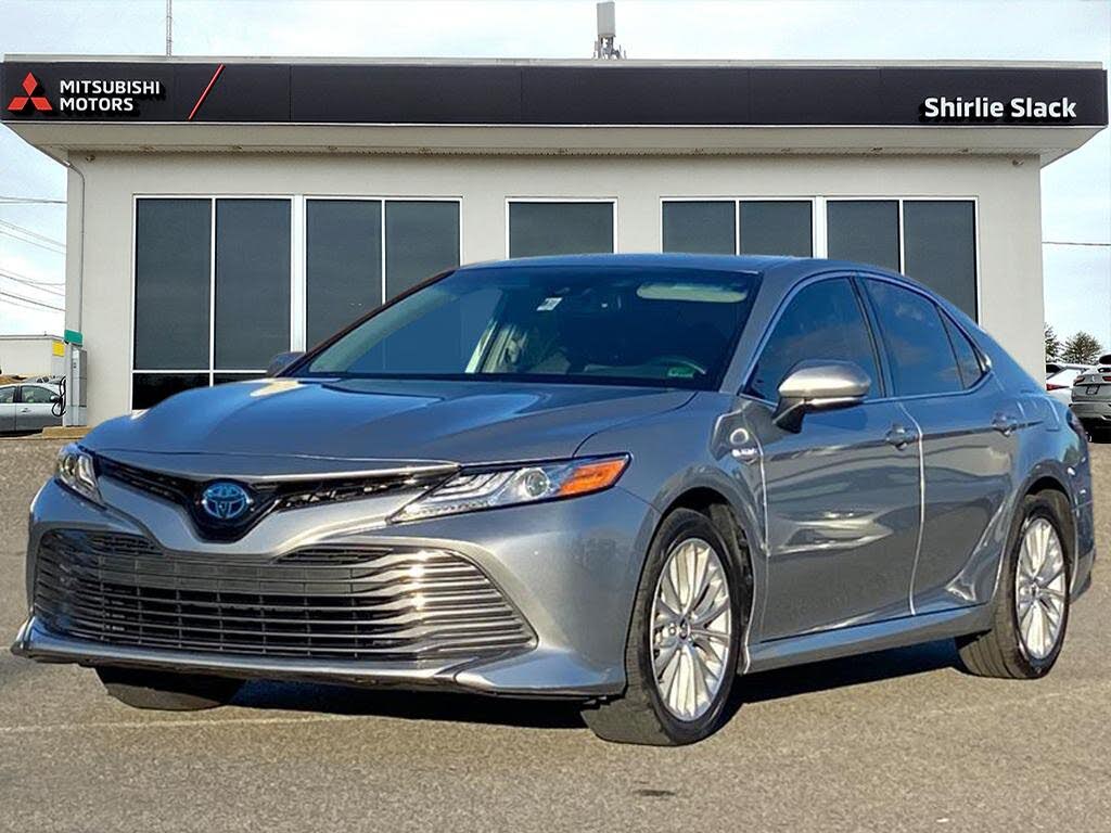 2020 Toyota Camry Hybrid XLE FWD