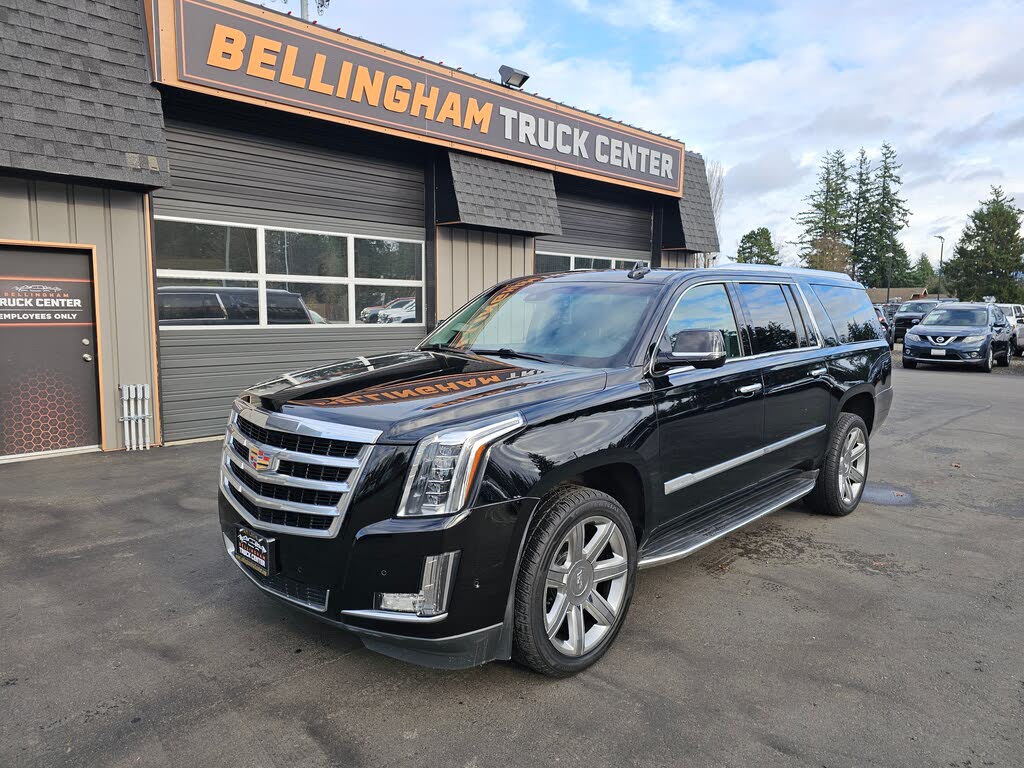 2018 Cadillac Escalade ESV Luxury 4WD