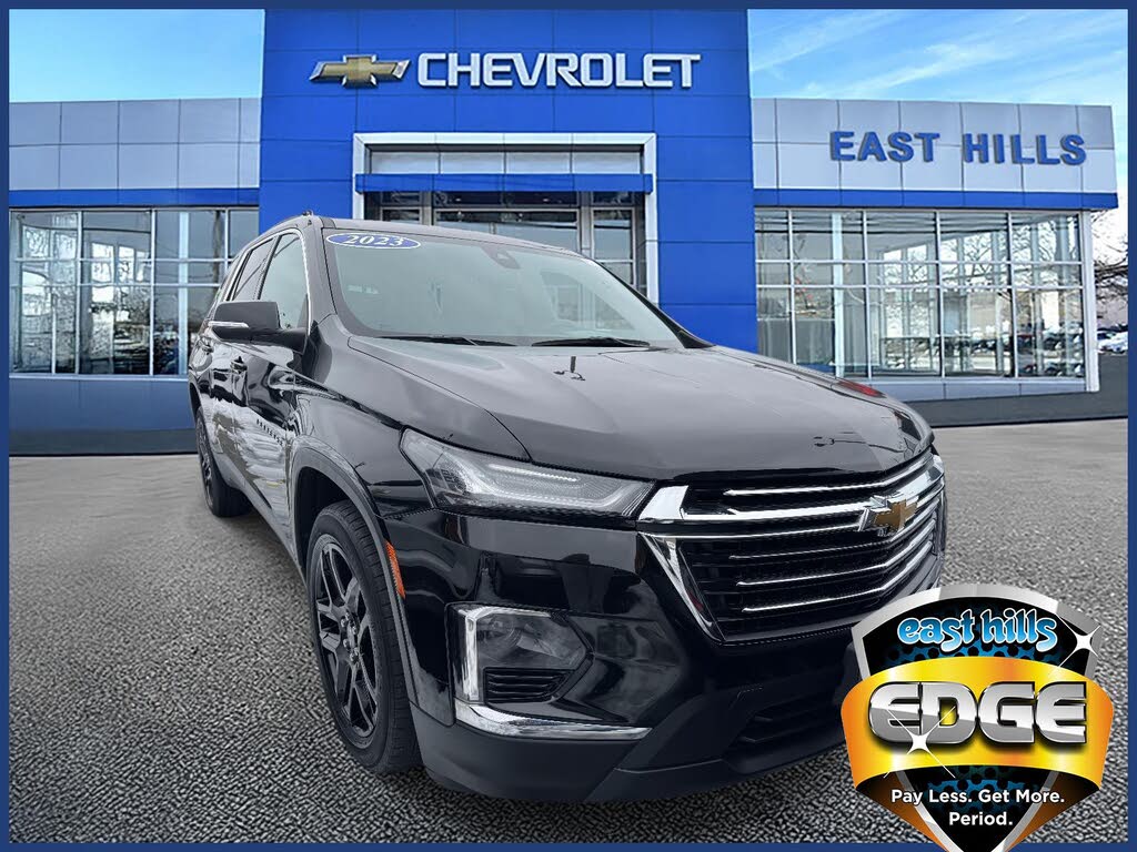 2023 Chevrolet Traverse LT Leather AWD
