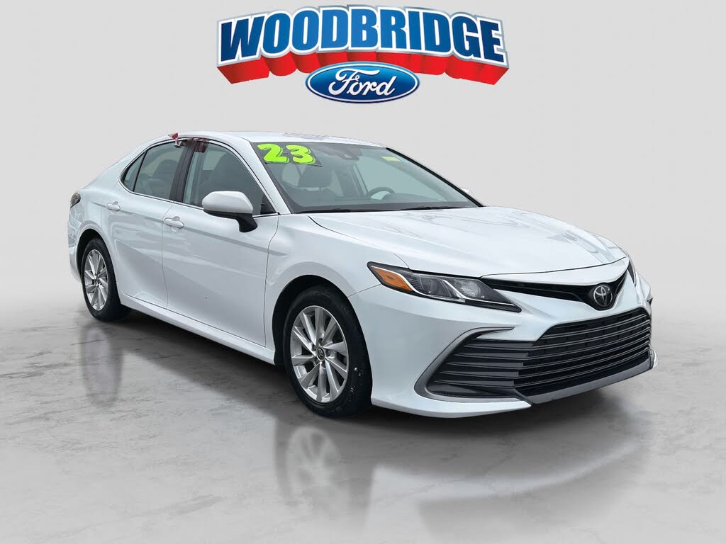 2023 Toyota Camry LE FWD