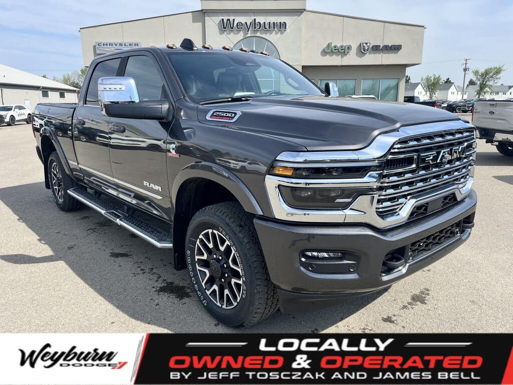 RAM 2500 Limited Crew Cab 4WD 2025