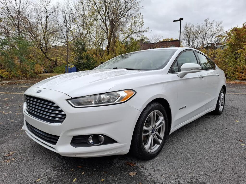 2016 Ford Fusion Hybrid SE FWD
