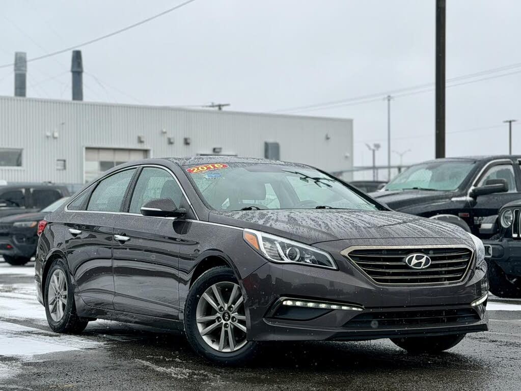 Hyundai Sonata GLS FWD 2016