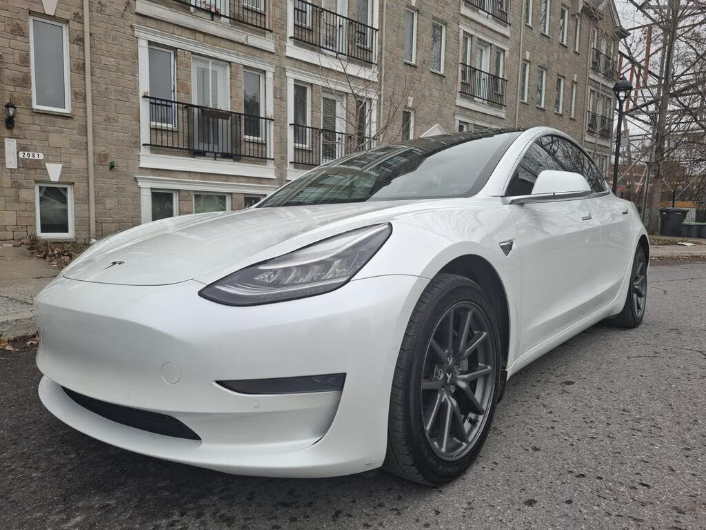 Tesla Model 3 Standard Range Plus RWD 2020