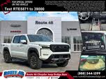 Nissan Frontier PRO-4X Crew Cab 4WD