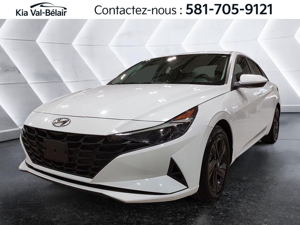 2023 Hyundai Elantra Preferred FWD