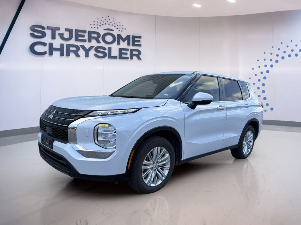 2024 Mitsubishi Outlander ES S-AWC