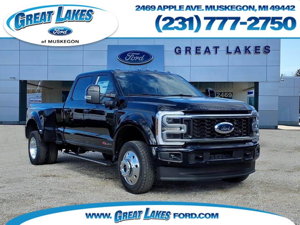 2026 Ford F-450 Super Duty Platinum Crew Cab LB DRW 4WD