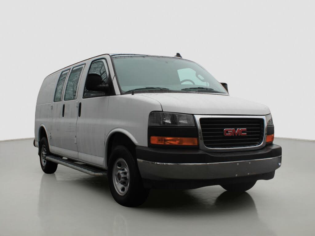 2023 GMC Savana Cargo 2500 RWD