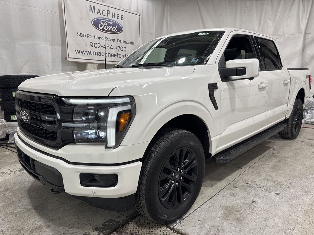 2025 Ford F-150 Lariat SuperCrew 4WD