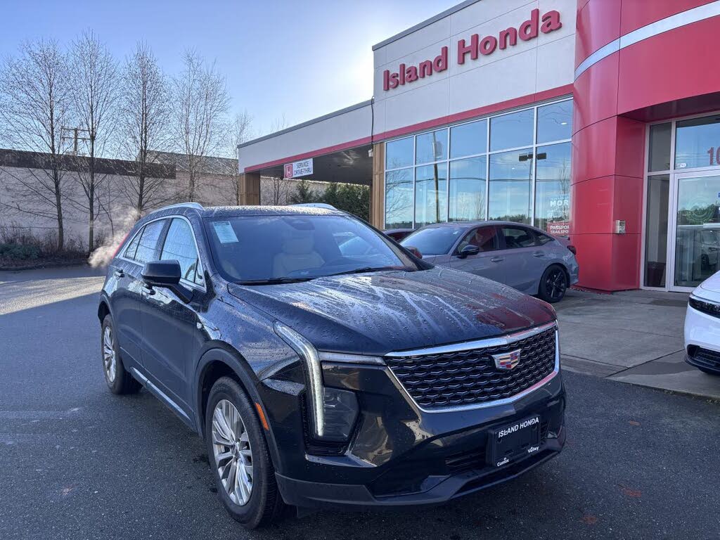2024 Cadillac XT4 Premium Luxury AWD