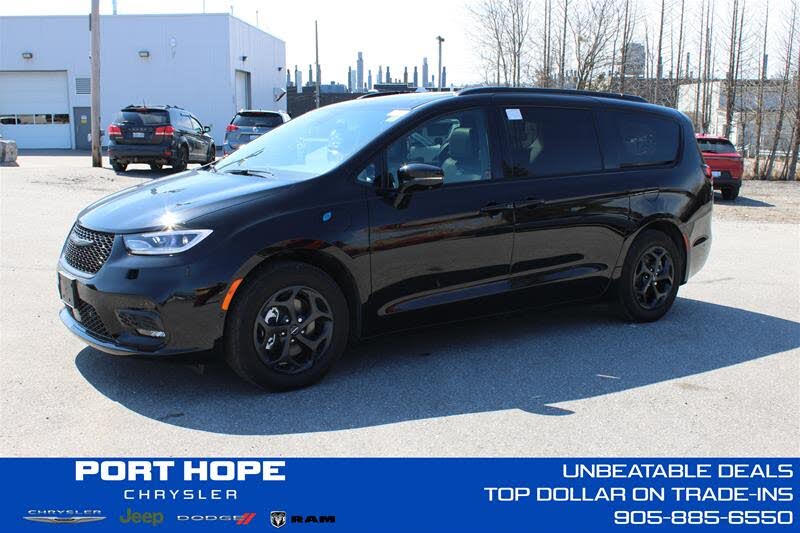 2024 Chrysler Pacifica Hybrid Premium S Appearance FWD