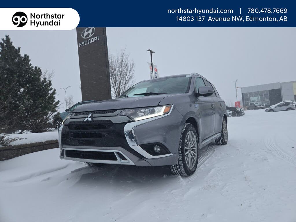 2022 Mitsubishi Outlander Hybrid Plug-in SE S-AWC