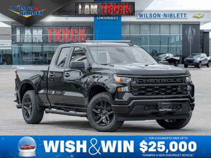 Chevrolet Silverado 1500 Custom Double Cab 4WD 2025