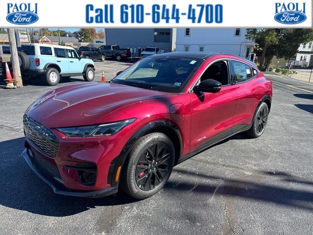 2025 Ford Mustang Mach-E Premium AWD