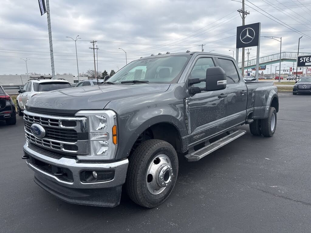 2024 Ford F-350 Super Duty XLT Crew Cab LB DRW 4WD