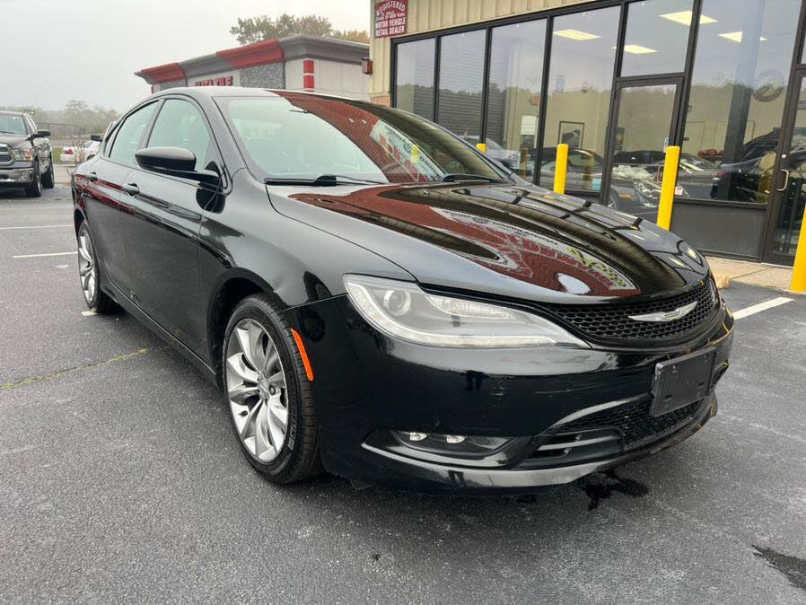 2016 Chrysler 200 C Sedan FWD
