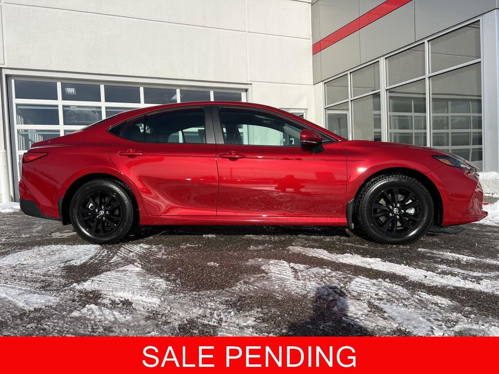 2025 Toyota Camry LE AWD