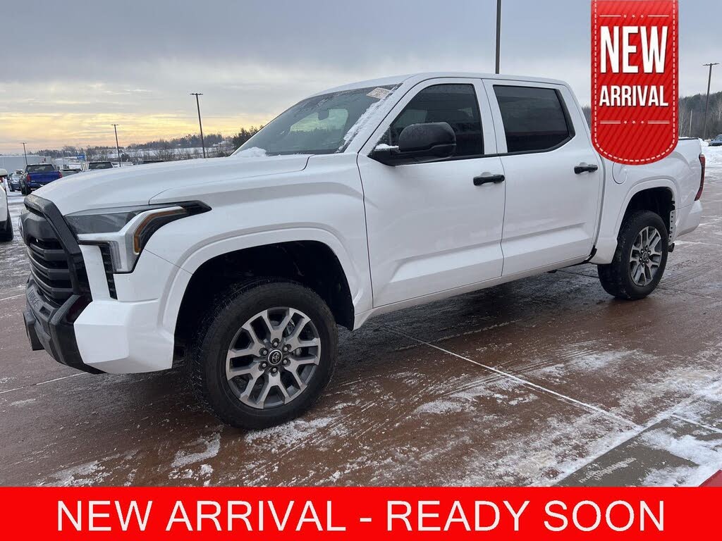 2025 Toyota Tundra SR CrewMax Cab 4WD