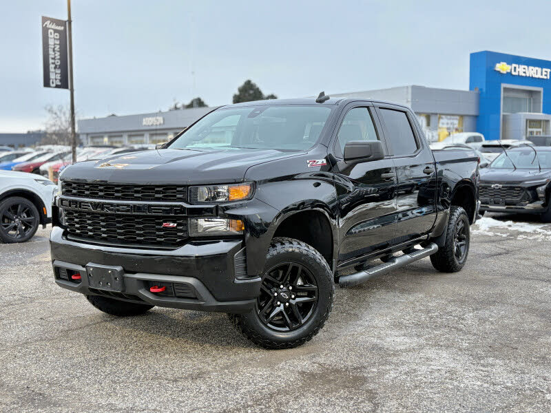 2022 Chevrolet Silverado 1500 Custom Trail Boss Crew Cab 4WD
