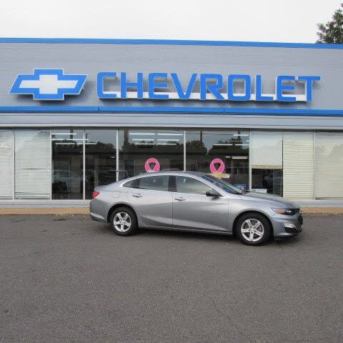 2024 Chevrolet Malibu LT with 1LT FWD