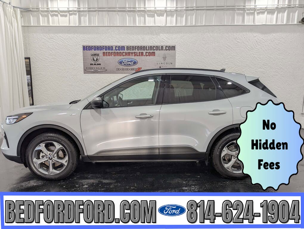 2025 Ford Escape ST-Line AWD