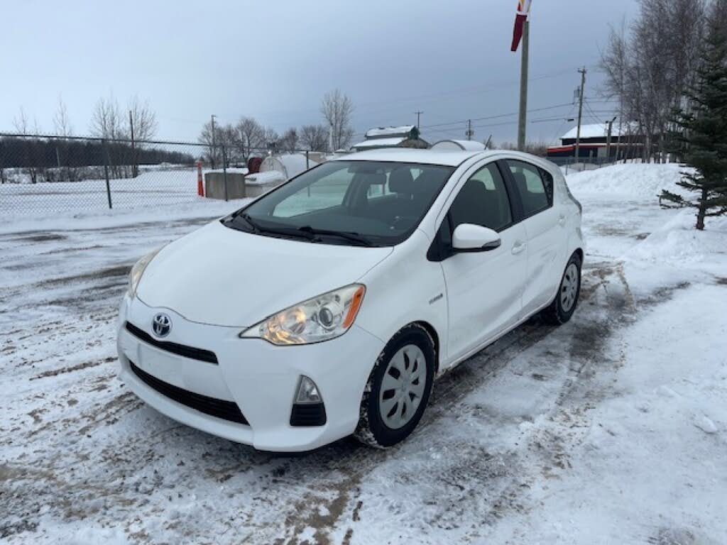 2013 Toyota Prius c Two