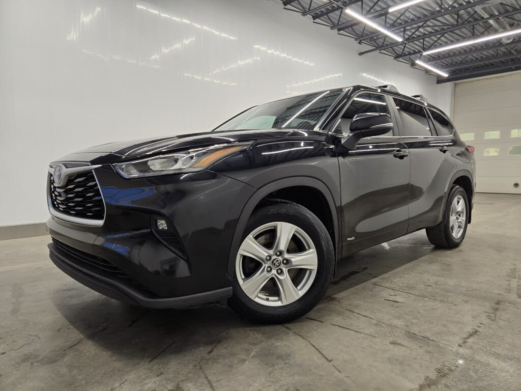 2023 Toyota Highlander Hybrid LE AWD
