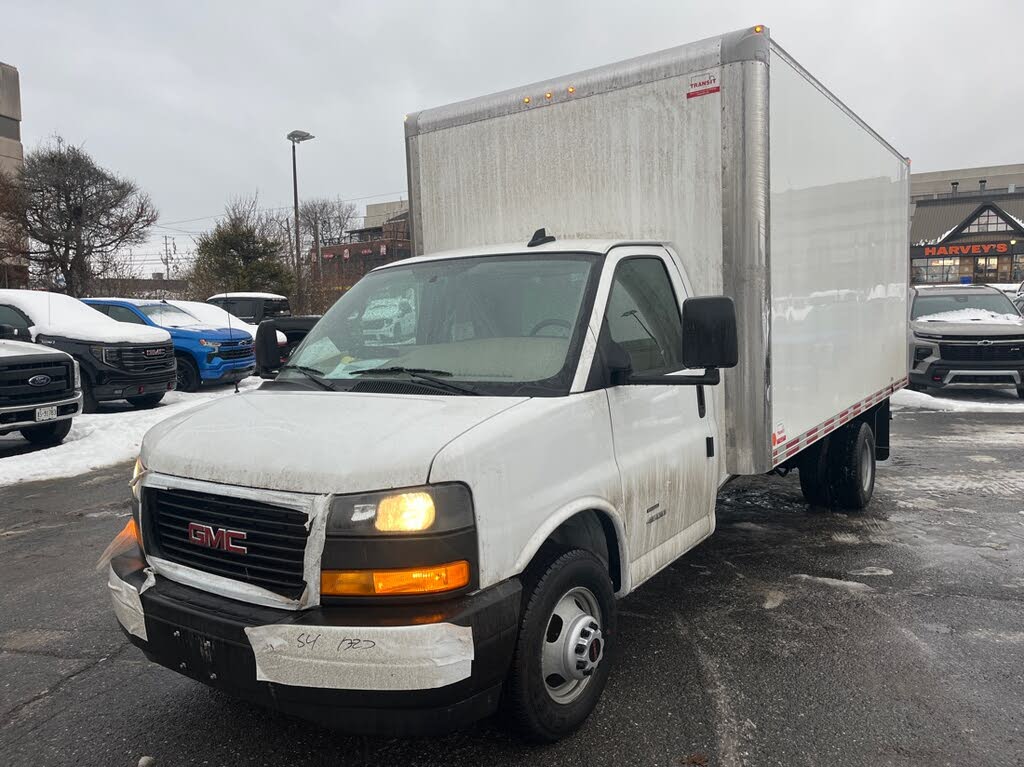 2025 GMC Savana Chassis 4500 177 Cutaway RWD